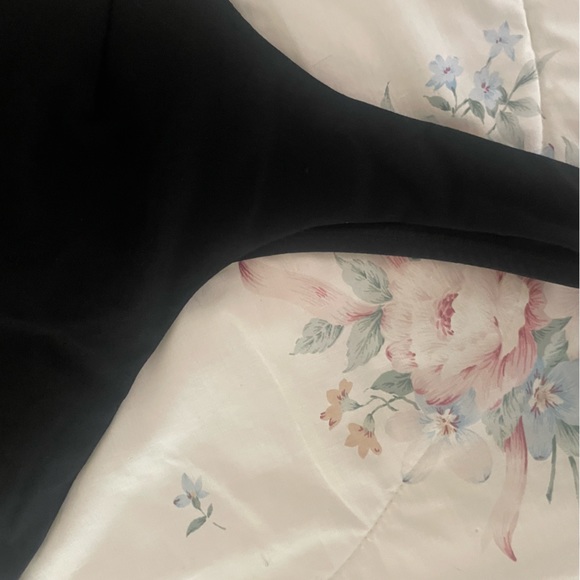 DYNAMITE One-shoulder bodysuit - Picture 2 of 5